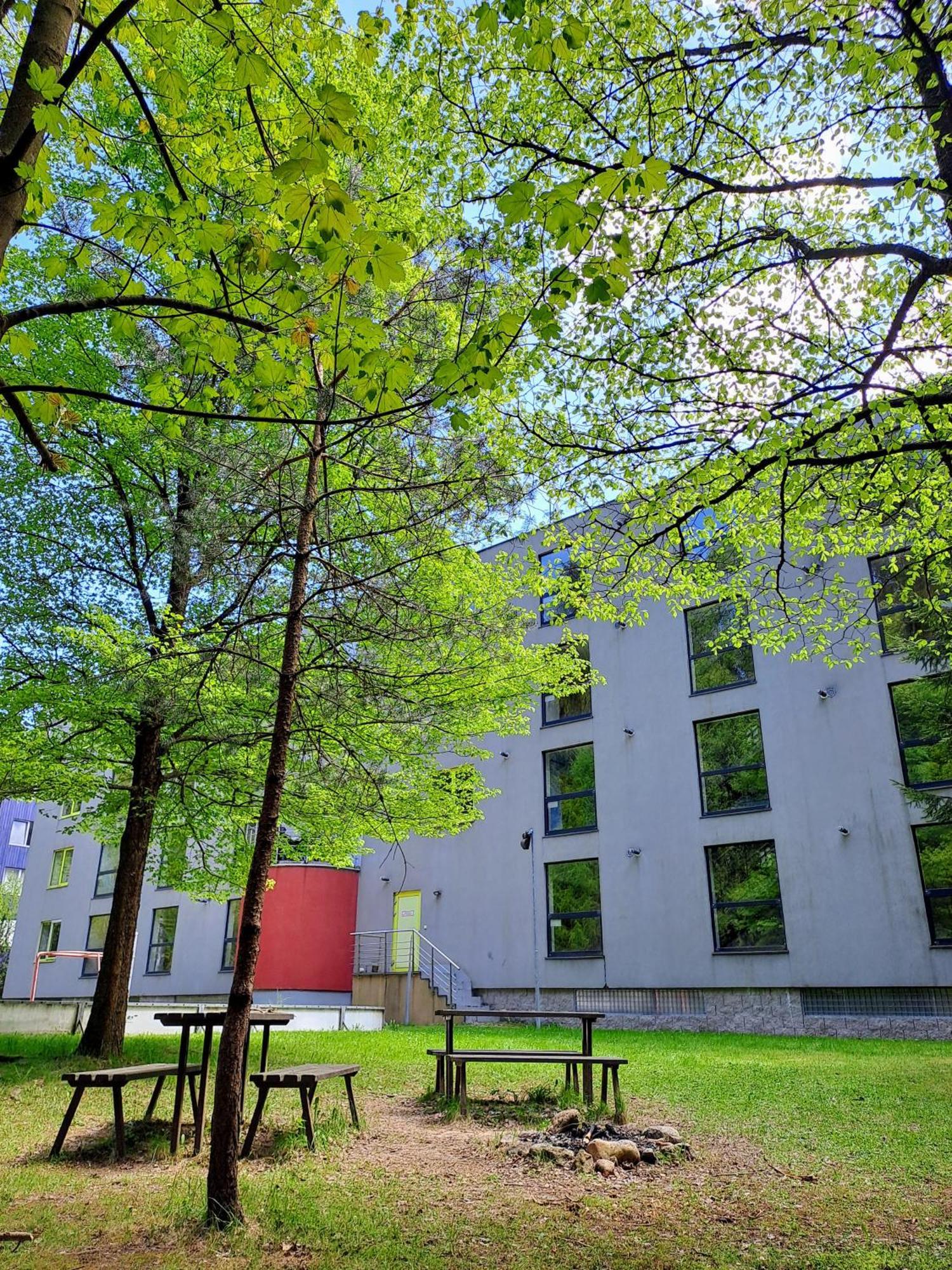 Plne Vybaveny Apartman Pod Mumlavskym Vodopadem, Zahrada S Ohnistem, Idealni Vychozi Bod Pro Turistiku, U Cesty Na Hrebeny, Kousek Do Centra, Absolutni Klid, Vybaveny I Pro Deti, Wellness A Fitko Naproti Harrachov Bagian luar foto