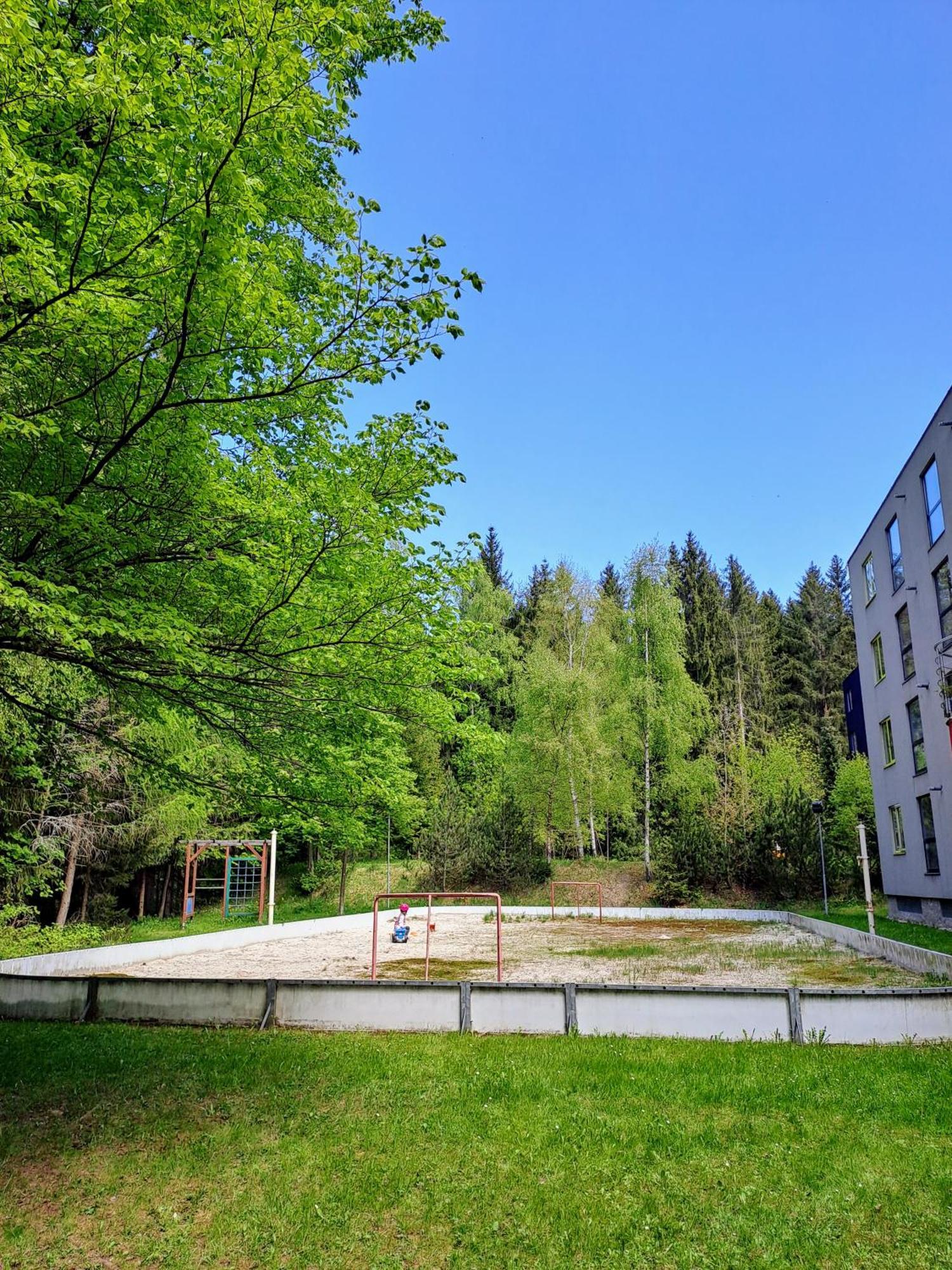 Plne Vybaveny Apartman Pod Mumlavskym Vodopadem, Zahrada S Ohnistem, Idealni Vychozi Bod Pro Turistiku, U Cesty Na Hrebeny, Kousek Do Centra, Absolutni Klid, Vybaveny I Pro Deti, Wellness A Fitko Naproti Harrachov Bagian luar foto